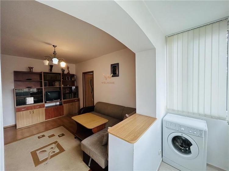 Apartament cu 3 camere semidecomandat în Hipodrom 1