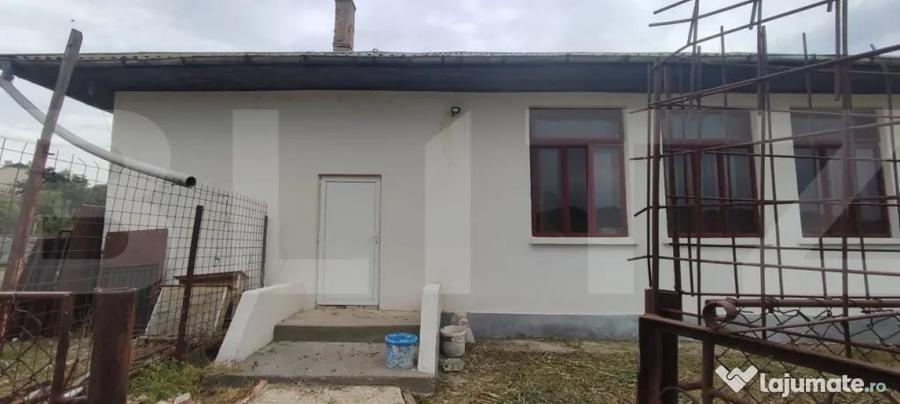 Spațiu comercial, de 200 mp, în Central
