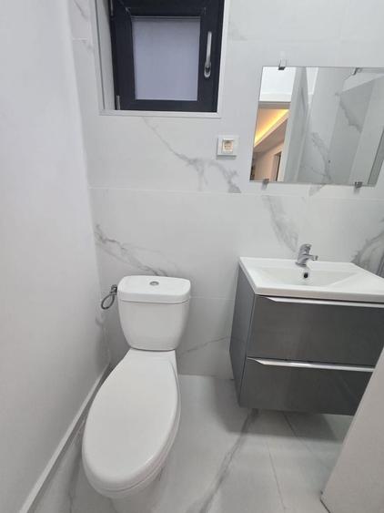 Casă cu 3 camere în Odăile