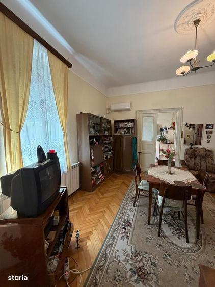 Casă cu 2 camere în Sârbi