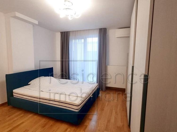 Apartament cu 3 camere semidecomandat, mobilat în Aeroport