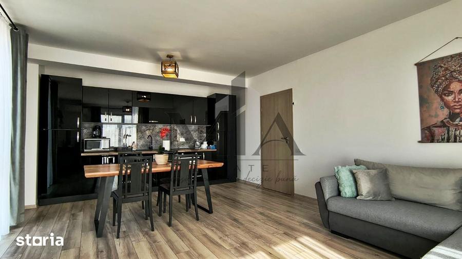 Apartament cu 2 camere decomandat în Sânmartin