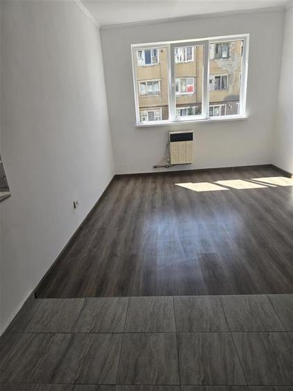 Garsonieră decomandată în Exterior Est