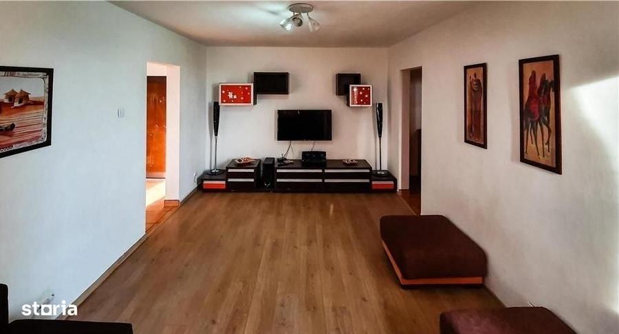 Apartament cu 2 camere semidecomandat în Tineretului