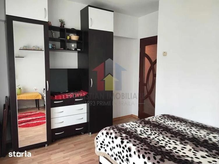 Apartament cu 2 camere decomandat în Radu Negru