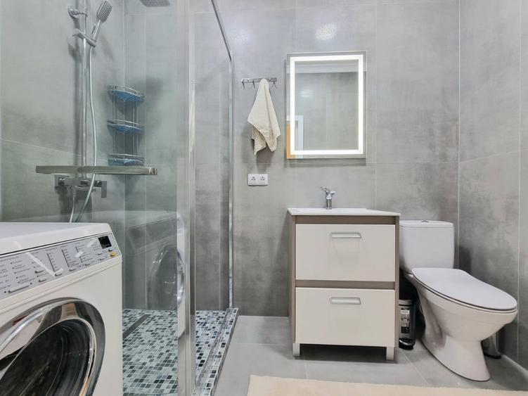 Apartament cu 2 camere decomandat în Andrei Mureșanu
