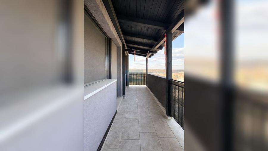 Apartament cu 2 camere decomandat în Florești