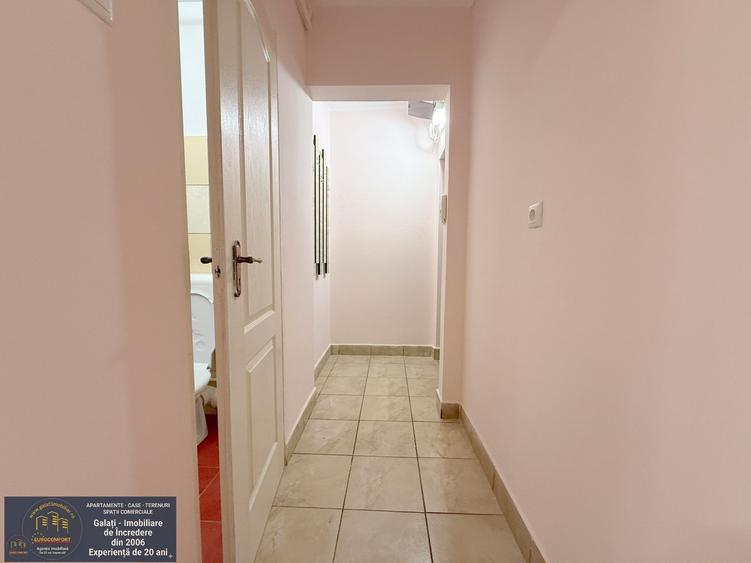 Garsonieră decomandată în Micro 40