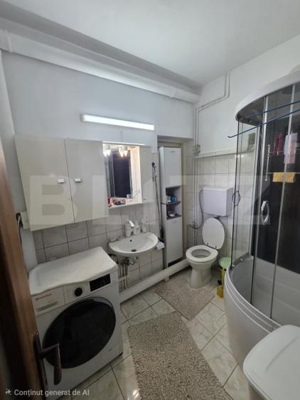 Casă individuală cu 6 camere cu Canalizare în Libertății
