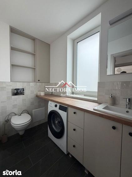 Casă cu 5 camere cu Teren 500 Mp în Sântandrei