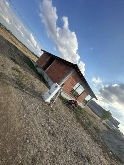 Casă cu 2 camere în Tărian