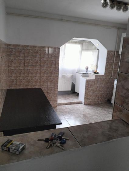 Apartament cu 2 camere decomandat în Dara