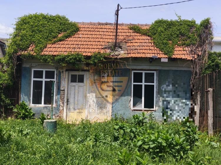 Casă individuală cu 2 camere cu Canalizare în Inel II