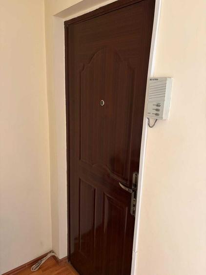 Apartament cu 2 camere decomandat în Patria