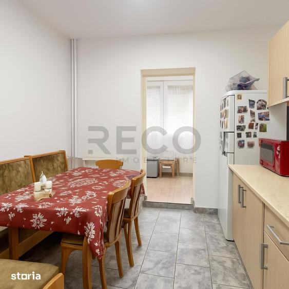 Apartament cu 2 camere decomandat în Cantemir