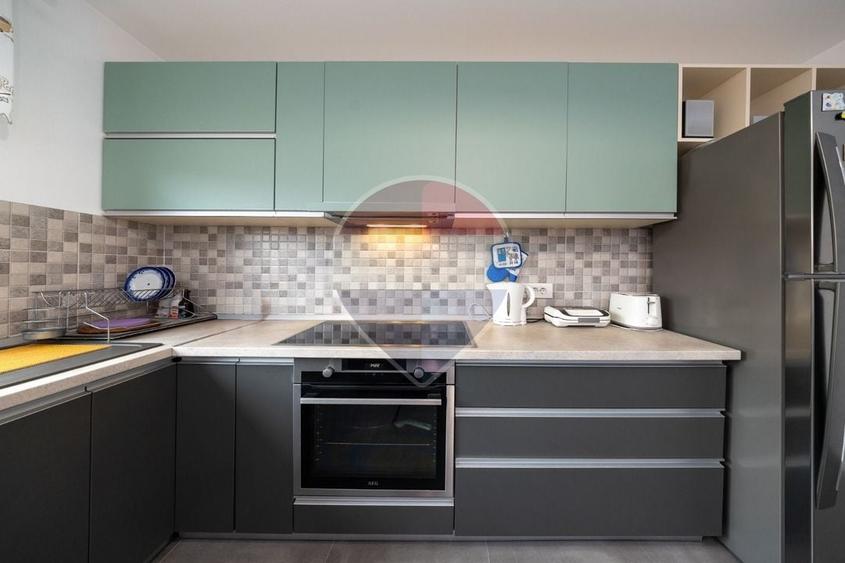 Casă individuală cu 5 camere cu Teren 420 Mp în Tărlungeni