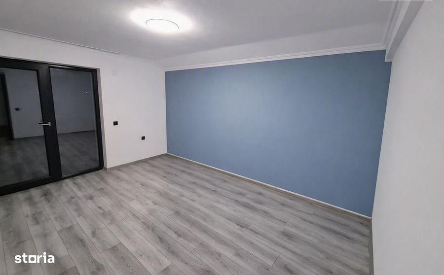 Casă cu 4 camere în Rontău