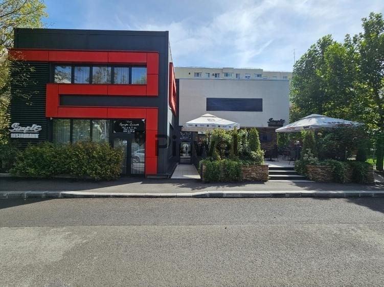 Spațiu comercial, de 780 mp, în Berceni
