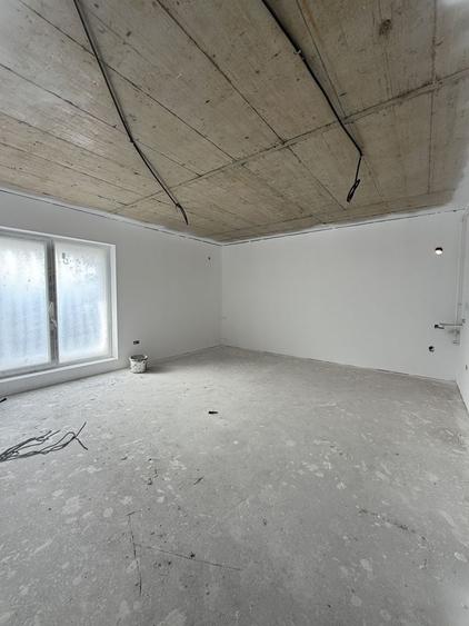 Apartament cu 3 camere decomandat în 1 Decembrie 1918