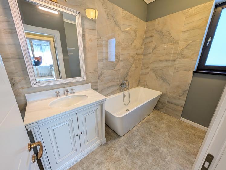 Casă individuală cu 4 camere cu Teren 478 Mp în Corbeanca