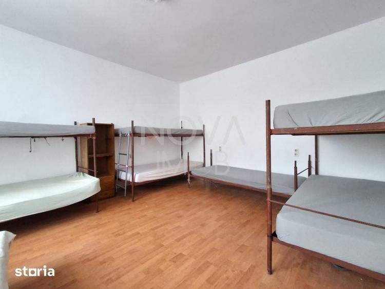 Casă cu 5 camere cu Teren 160 Mp în Trei Stejari