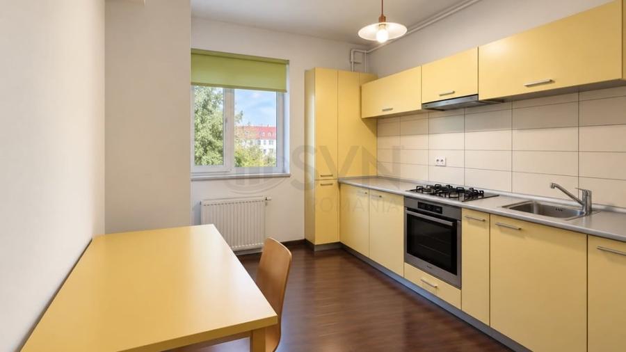 Apartament cu 3 camere decomandat, mobilat în Străulești