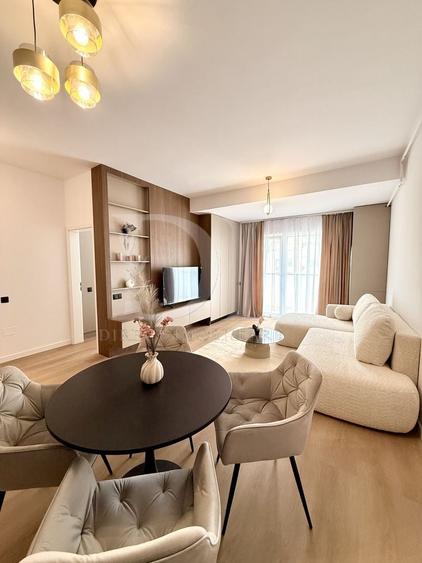 Apartament cu 2 camere semidecomandat, mobilat în Florești