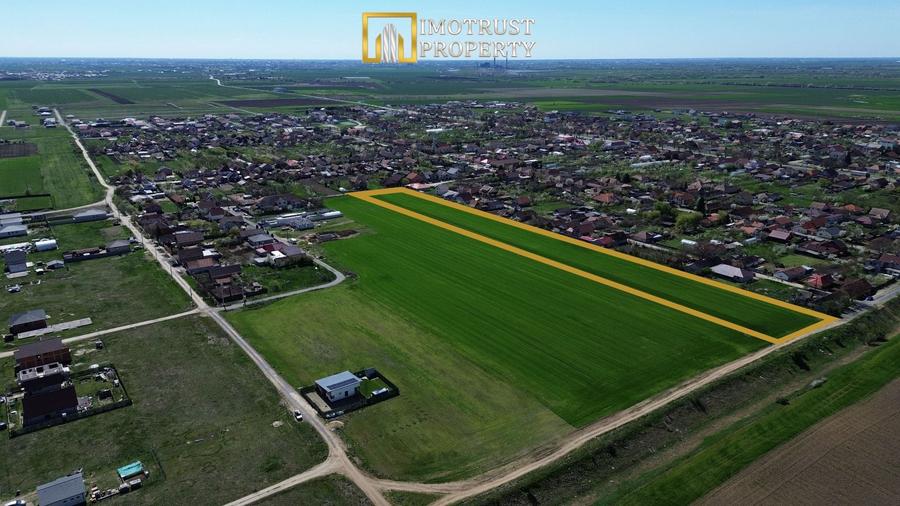 Teren Construcții intravilan de 14634 mp, în Zimandcuz