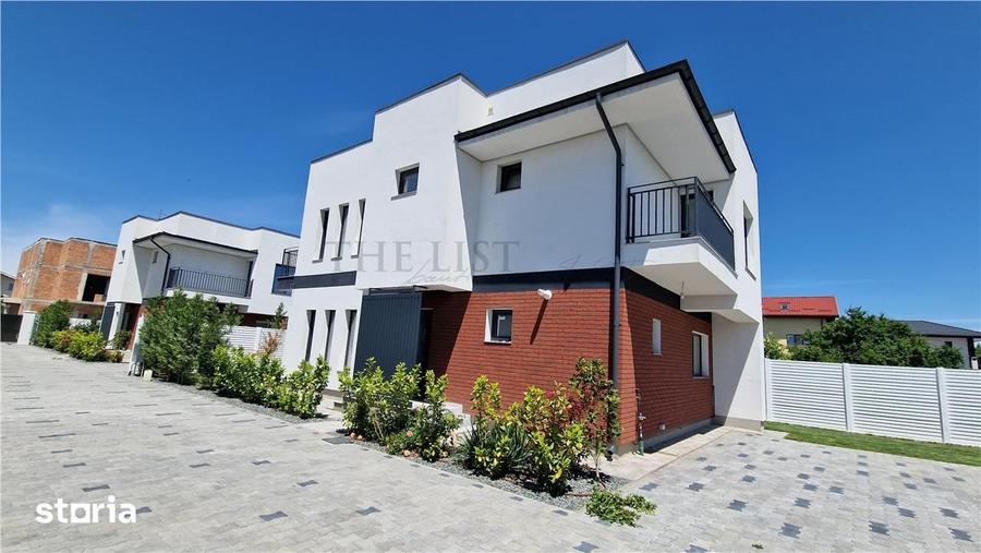 Casă cu 4 camere cu Teren 300 Mp în Odăi