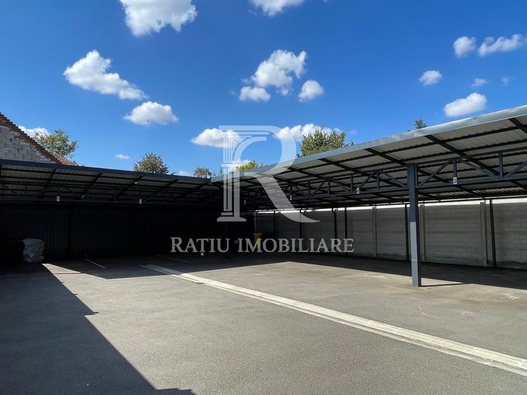 Apartament cu 3 camere semidecomandat, mobilat în Central