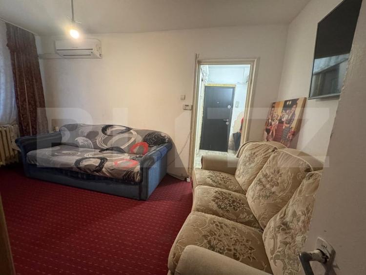 Apartament cu 2 camere semidecomandat, mobilat în Hunedoara — fotografia 1