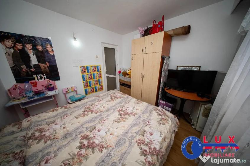 Apartament cu 2 camere semidecomandat în Babadag