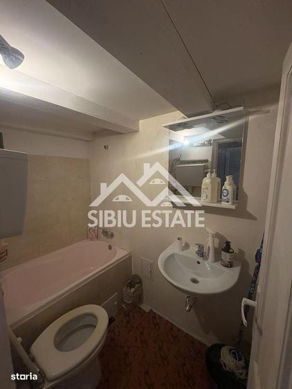 Spațiu comercial, de 50 mp, în Central