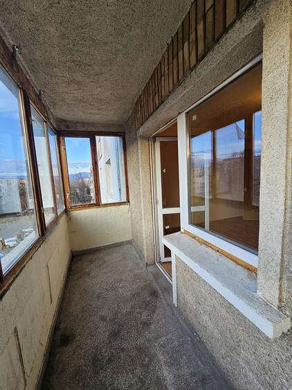 Apartament cu 3 camere decomandat în Mihai Eminescu