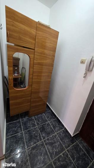 Garsonieră în Mihai Bravu