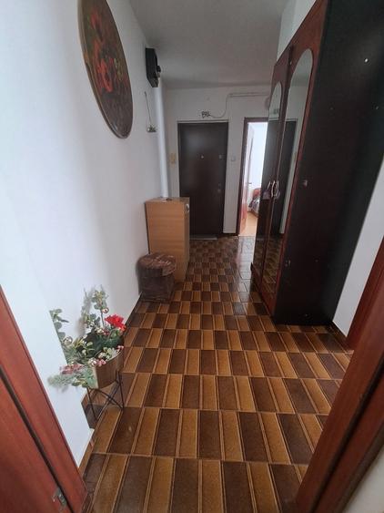 Apartament cu 2 camere decomandat în Răcădău