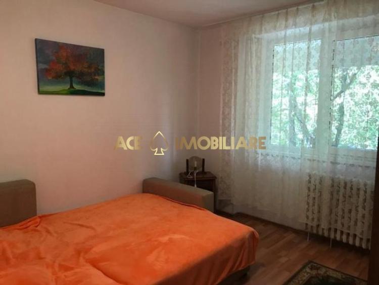 Apartament cu 2 camere decomandat, mobilat în Tineretului