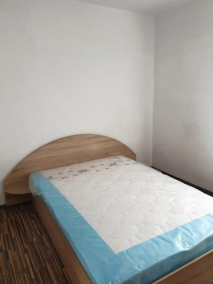 Apartament cu 2 camere semidecomandat în Alexandru Obregia