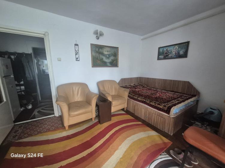 Garsonieră decomandată în Dărmănești