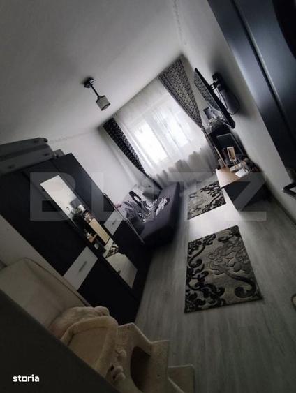 Apartament cu 3 camere semidecomandat în Central