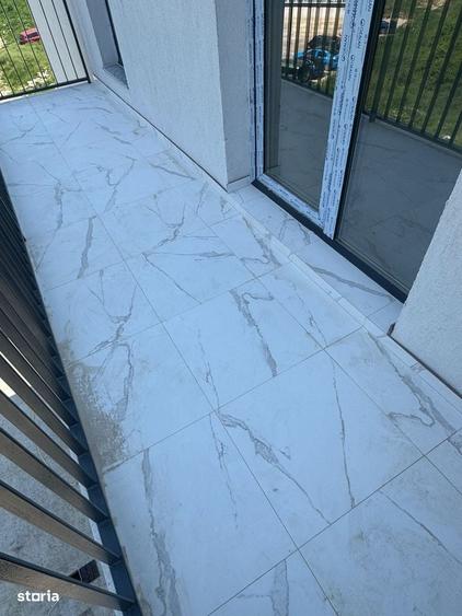 Apartament cu 3 camere în Vișani