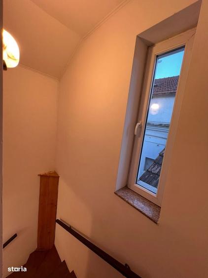 Casă cu 3 camere cu Teren 40 Mp în Ultracentral