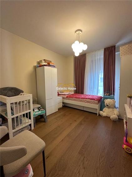 Apartament cu 5 camere decomandat, mobilat în Herăstrău