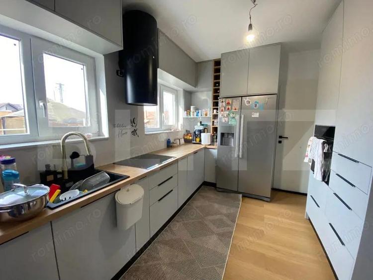 Casă cu 6 camere cu Teren 1460 Mp în Jucu