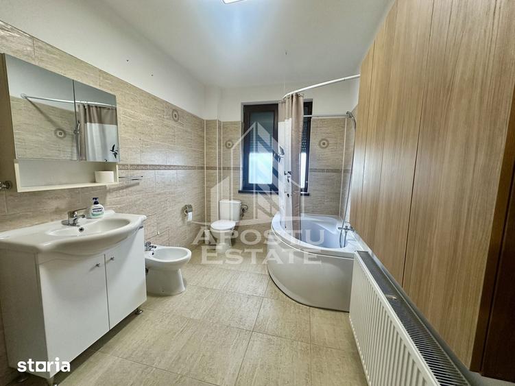 Apartament cu 3 camere semidecomandat în Ciarda Roșie
