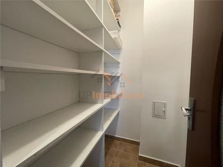 Apartament cu 3 camere decomandat în Decebal