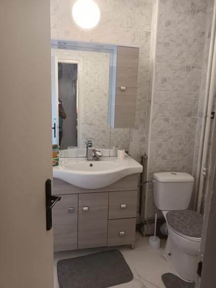 Proprietar inchiriez ap. 4 camere  ultracentral  - 8