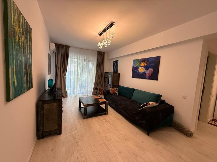 Apartament cu 3 camere în Cotroceni