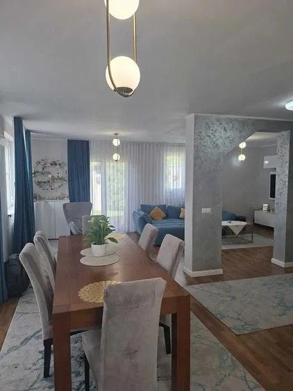 Casă cu 5 camere cu Teren 485 Mp în Corunca