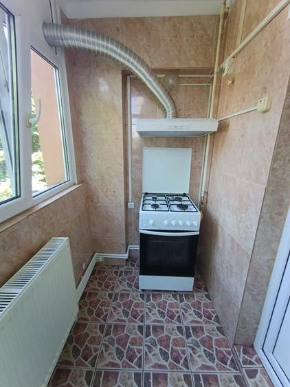 Apartament cu 2 camere decomandat în 1 Mai